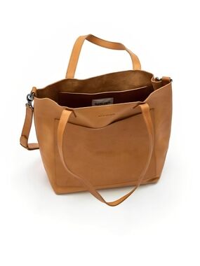 Made Free Everyday Leather Tote in Tan with Detachable Strap